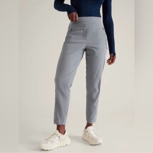 Athleta Trekkie North High Rise Jogger Size 12T - Picture 1 of 11